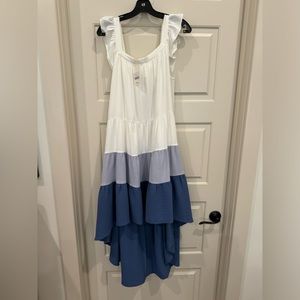 High Low flowy dress! Blue and white. Size M. Never worn